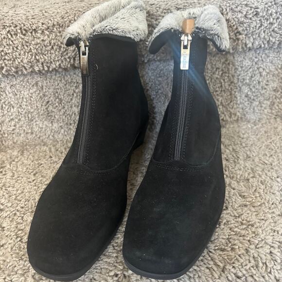 La Canadienne Evitta Booties $485 - Picture 3 of 7